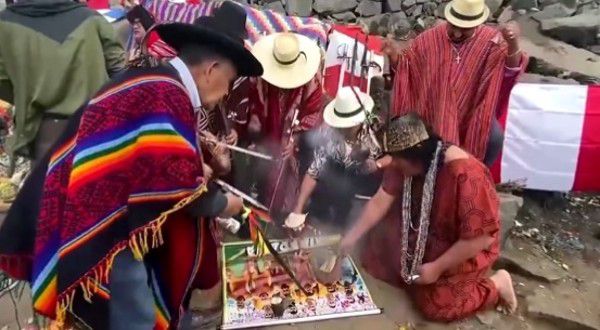 伊人激情久久综合中文字幕